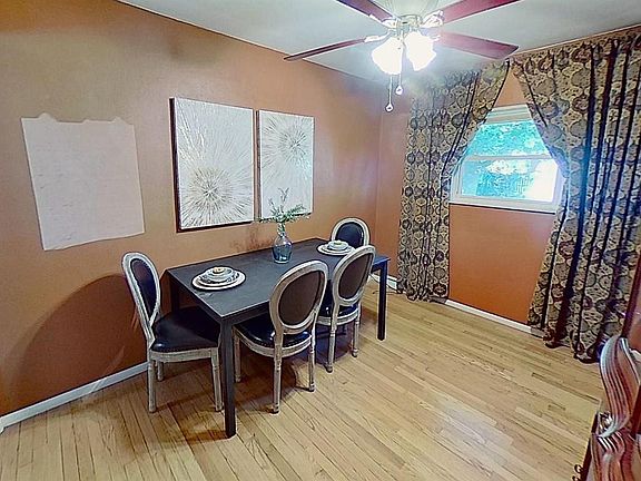 5th image of 3124 Ash Ave