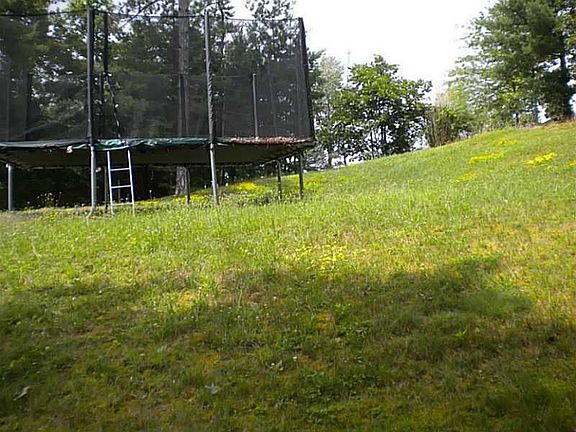 4th image of 413 Deerfield Dr