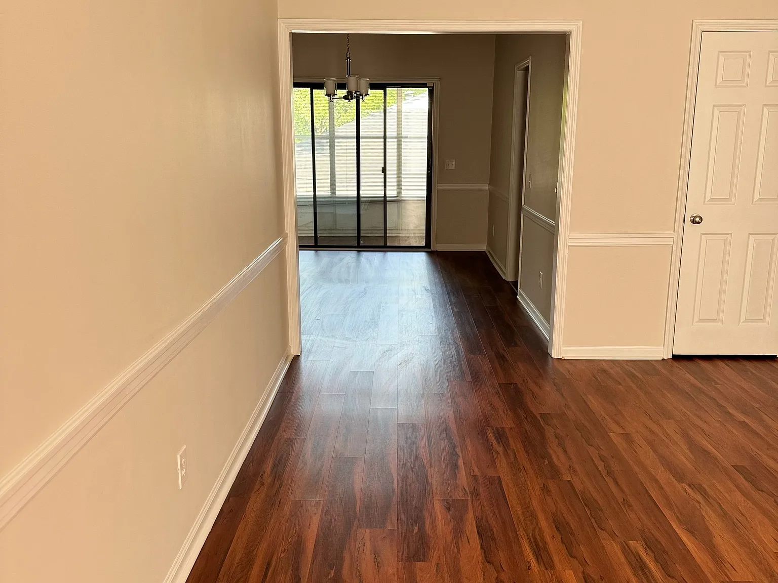 2 bed, 2.0 bath, 1155 sqft, $1,350 — Photo 3