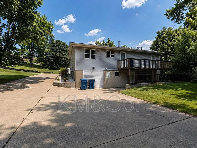 535 Elm St #1 — Photo 5