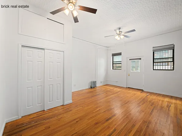 157 4th Avenue 1 image 2 of 6