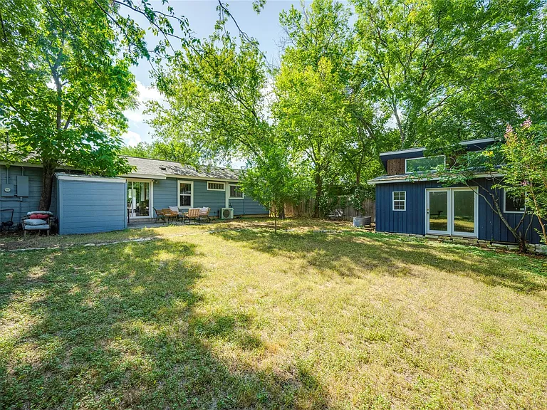 5300 Halmark Dr — Photo 32