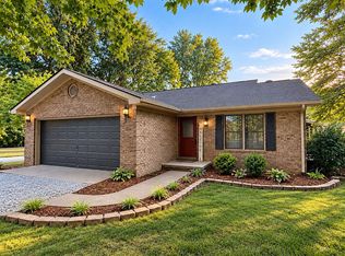 9568 Old Hartford Rd, Utica, KY 42376