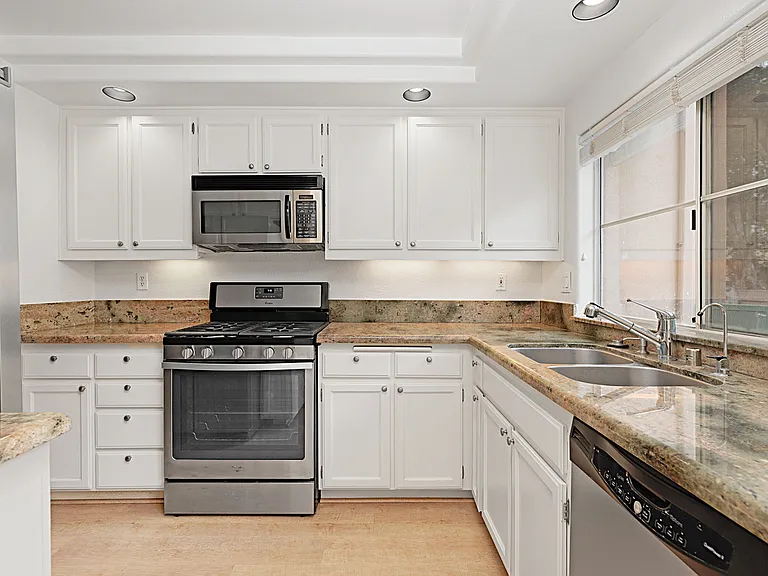 12950 Carmel Creek Rd #104 — Photo 8