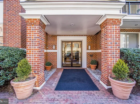 621 N Saint Asaph St Unit 405, Alexandria, VA 22314