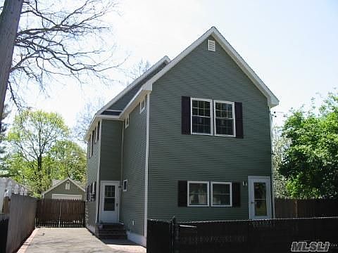 2nd image of 26 Montauk Dr