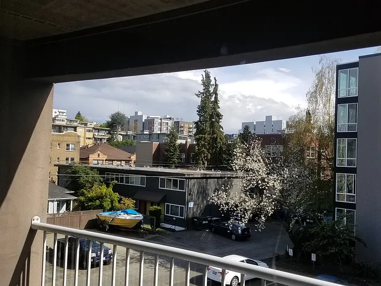 530 Melrose Ave E #609 — Photo 15