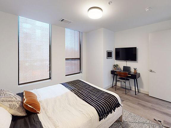 4th image of 1108 E Armour Blvd #308