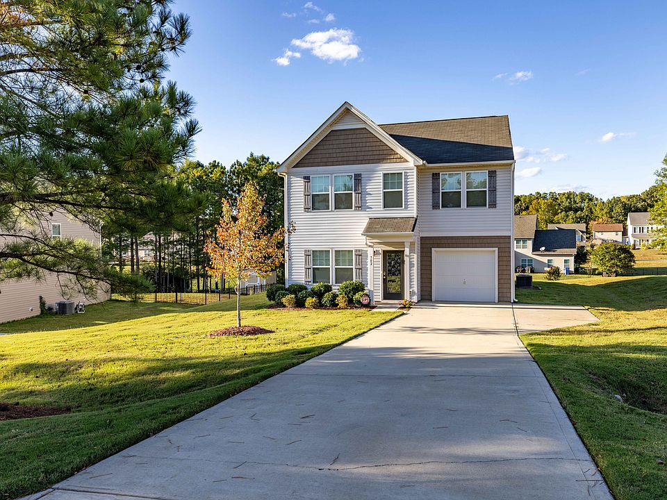 702 yorkshire dr-2 - Copy_10112023