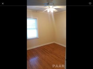 1315 W Circle Rd, Peoria, IL 61604