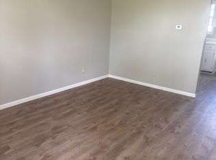 202 S Fort St #1, Nixa, MO 65714