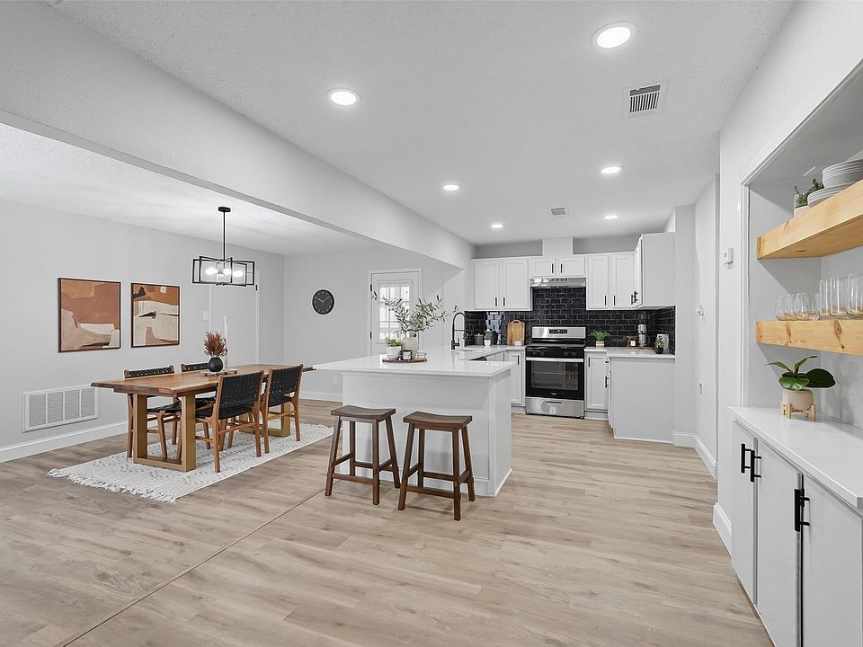 1st image of 240 N Bryan Pl