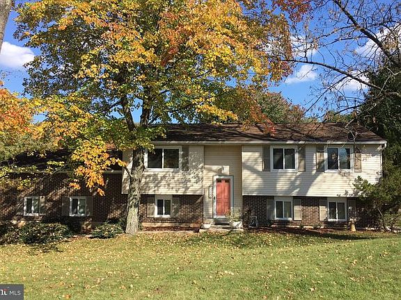 2nd image of 16633 Raven Rock Dr