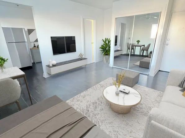 "Bourbon Blue Apartments"- Dtown Brand LLC, 1131 E Washington Blvd APT 108, Los Angeles, CA 90021
