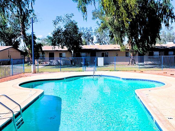 2nd image of 6711 N 35th Ave #24a575fad
