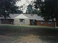 10 Club Dr photo 1