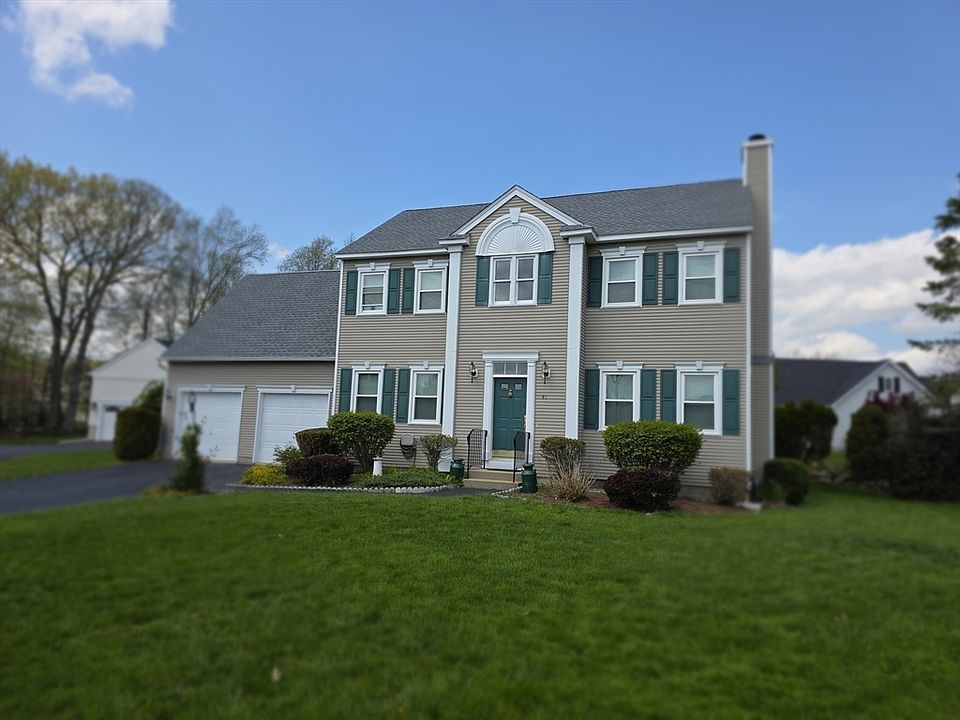 1st image of 41 Juniper Wood Dr