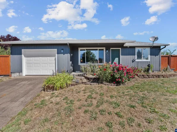 518 SW Sheila St, Dallas, OR 97338