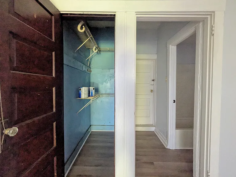 2116 Bedford Ave #REAR — Photo 7