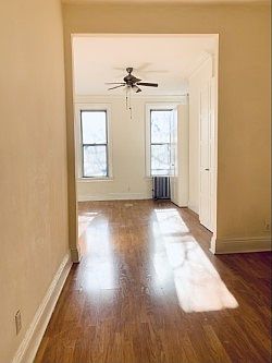 2nd image of 205 24th St APT 2