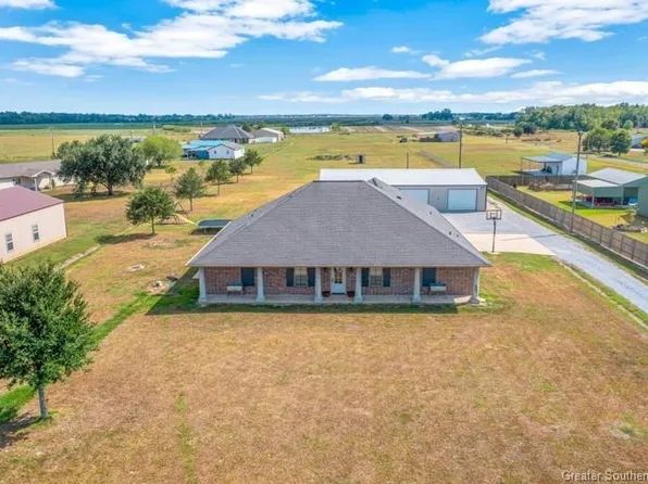 2929 Royer Rd, Jennings, LA 70546