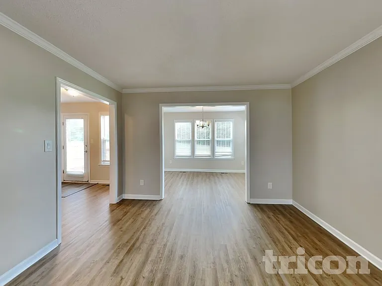 60 Rodney Ct — Photo 3