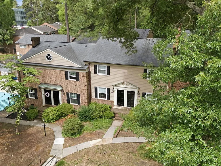 3733 Yorktown Pl — Photo 11