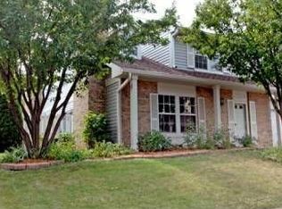 3072 Anton Cir, Aurora, IL 60504