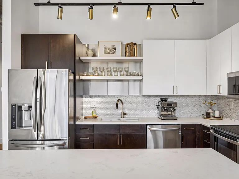 618 Washington Ave N #505 — Photo 10