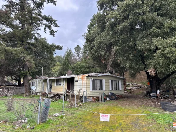 115 The Terrace Ln, Willow Creek, CA 95573