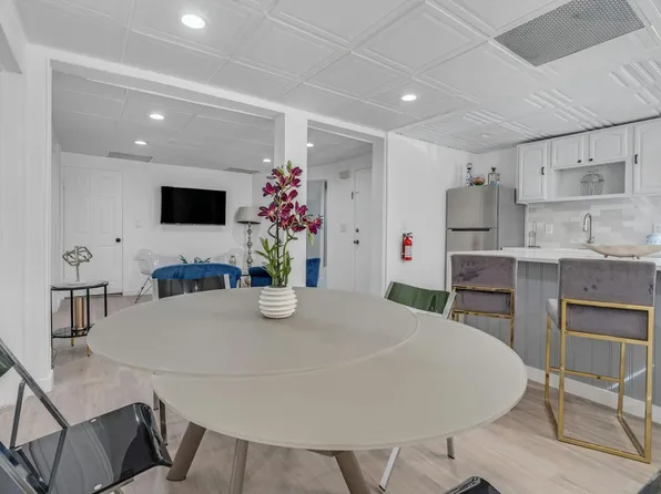 133 73rd Street image 10 of 18