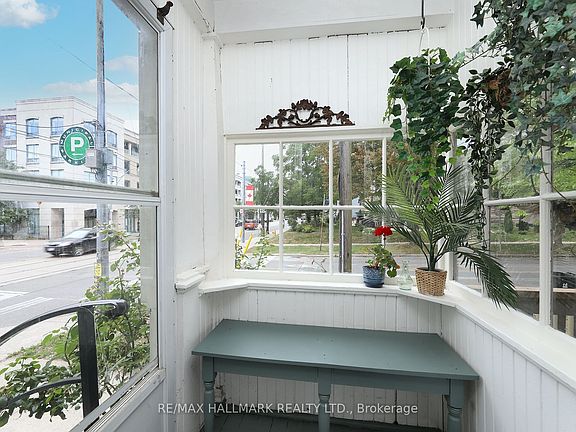 2nd image of 1 Lockwood Rd