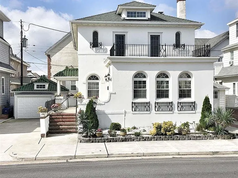104 S Wissahickon Ave — Photo 25