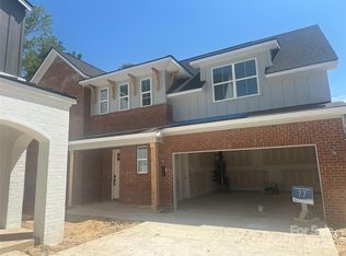 516 Zinc Dr, Tega Cay, SC 29708