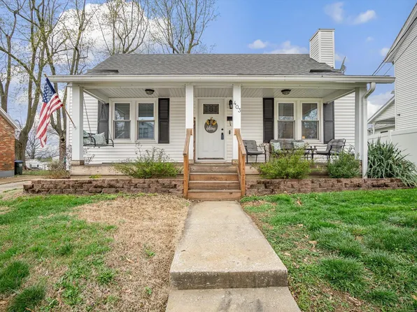 403 S Church St, Waterloo, IL 62298