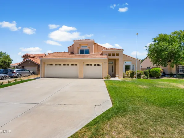 37304 Carousel Cir, Palmdale, CA 93552