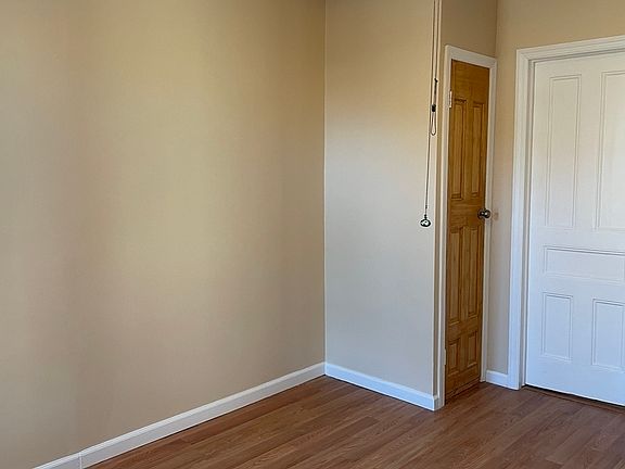 5th image of 653 Park Pl #2