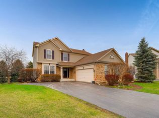 4770 Whitehall Ct, Algonquin, IL 60102