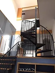 Rented by Meredith L Weise LREB