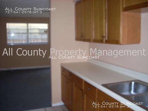 3rd image of 4430 44th Ave N APT B