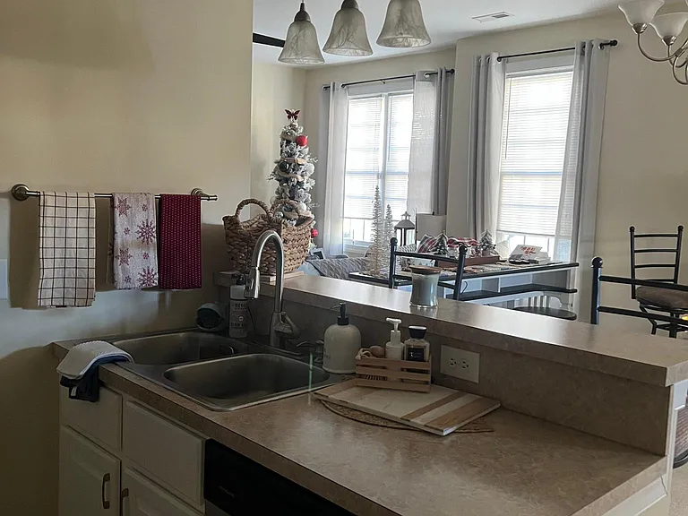26 Windgate Cir #104 — Photo 5