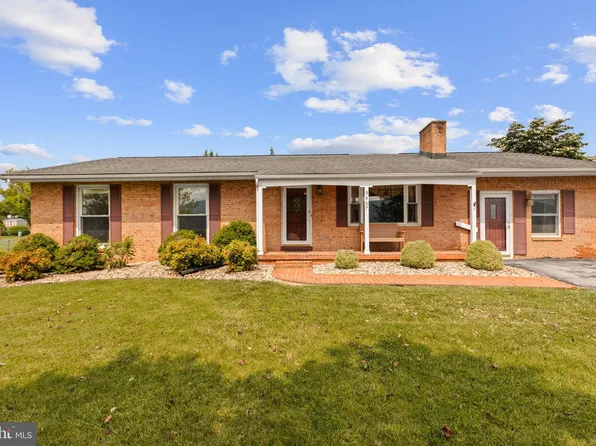 9957 S Congress St, New Market, VA 22844