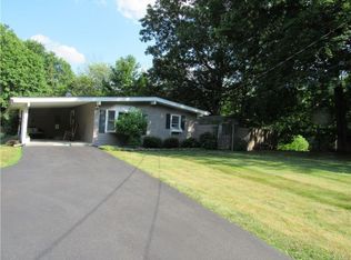 5 Beverly Ln, Washingtonville, NY 10992