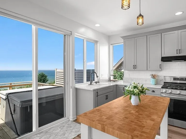 1825 SW Coast Ave — Photo 19