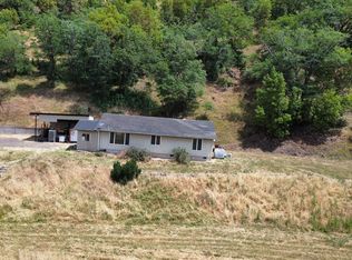 7909 E Antelope Rd, Eagle Point, OR 97524