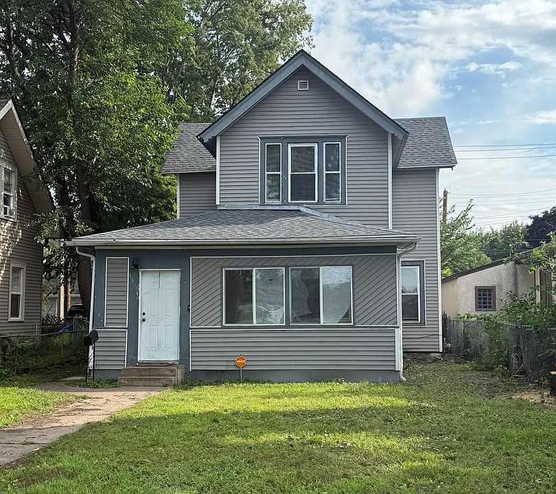 1st image of 1509 44th Ave N