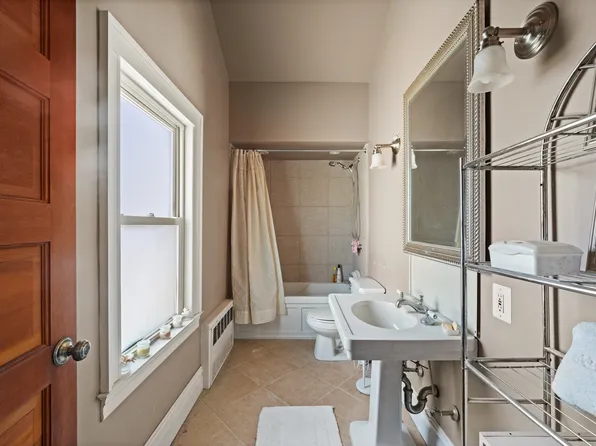 1040 84th Street image 10 of 11