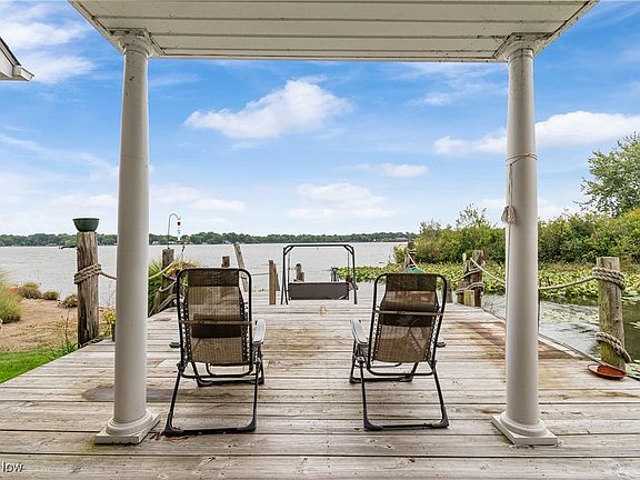 5th image of 1533 Heron Point Dr
