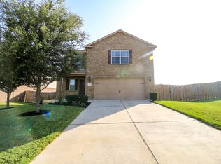 102 Drover Ridge Dr, Newark, TX 76071
