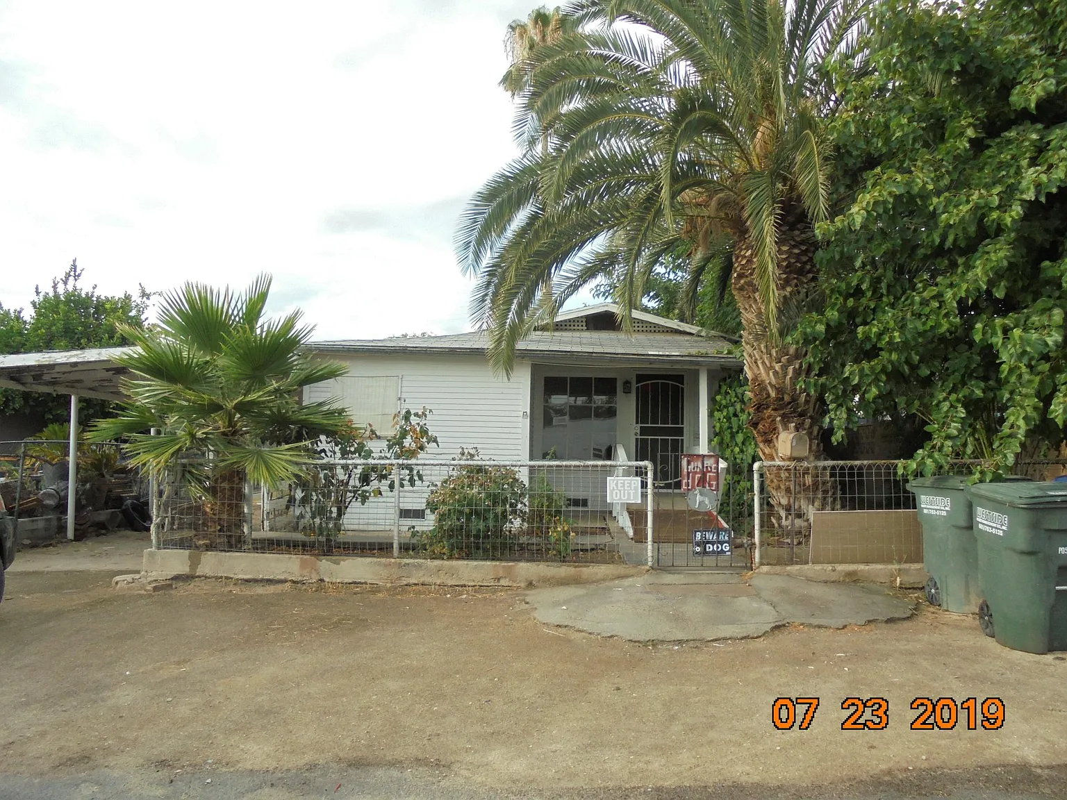 109 Crystal St photo 1